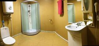 Гостиница Кремлевский Рязань Стандартный четырехместный номер-2