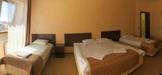 Гостиница Кремлевский Рязань Стандартный четырехместный номер-1